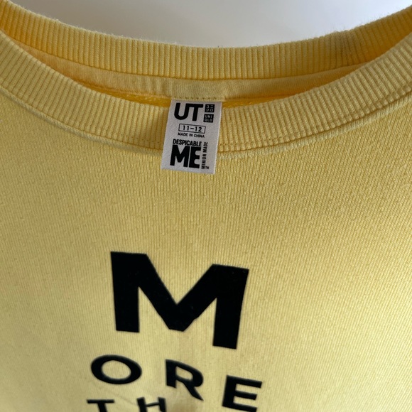 2/$25💙Uniqlo Despicable Me Cotton Sweater/shirt Kids (UT11-12) - Picture 5 of 6